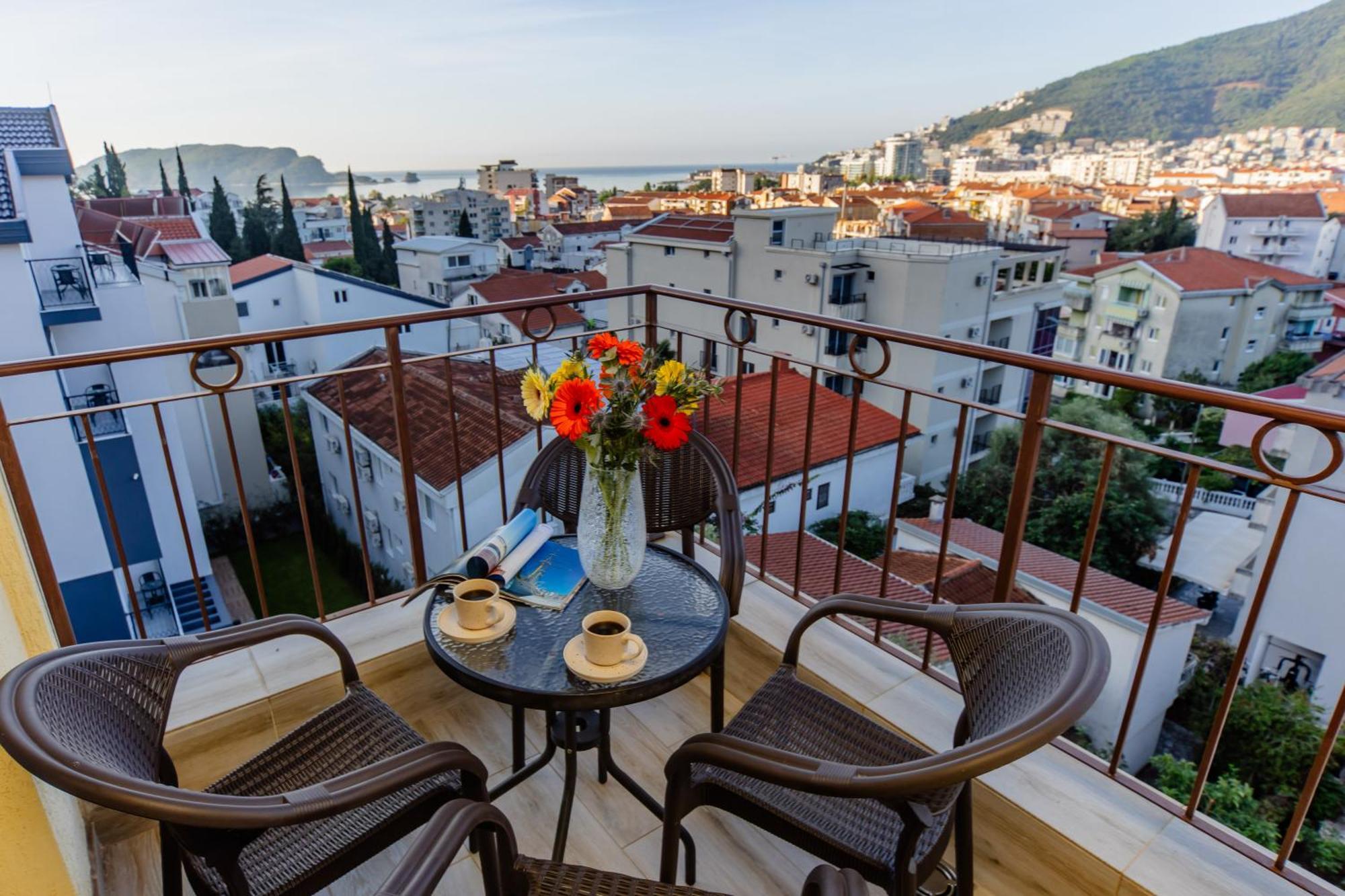 Arvala Apartments Будва Экстерьер фото
