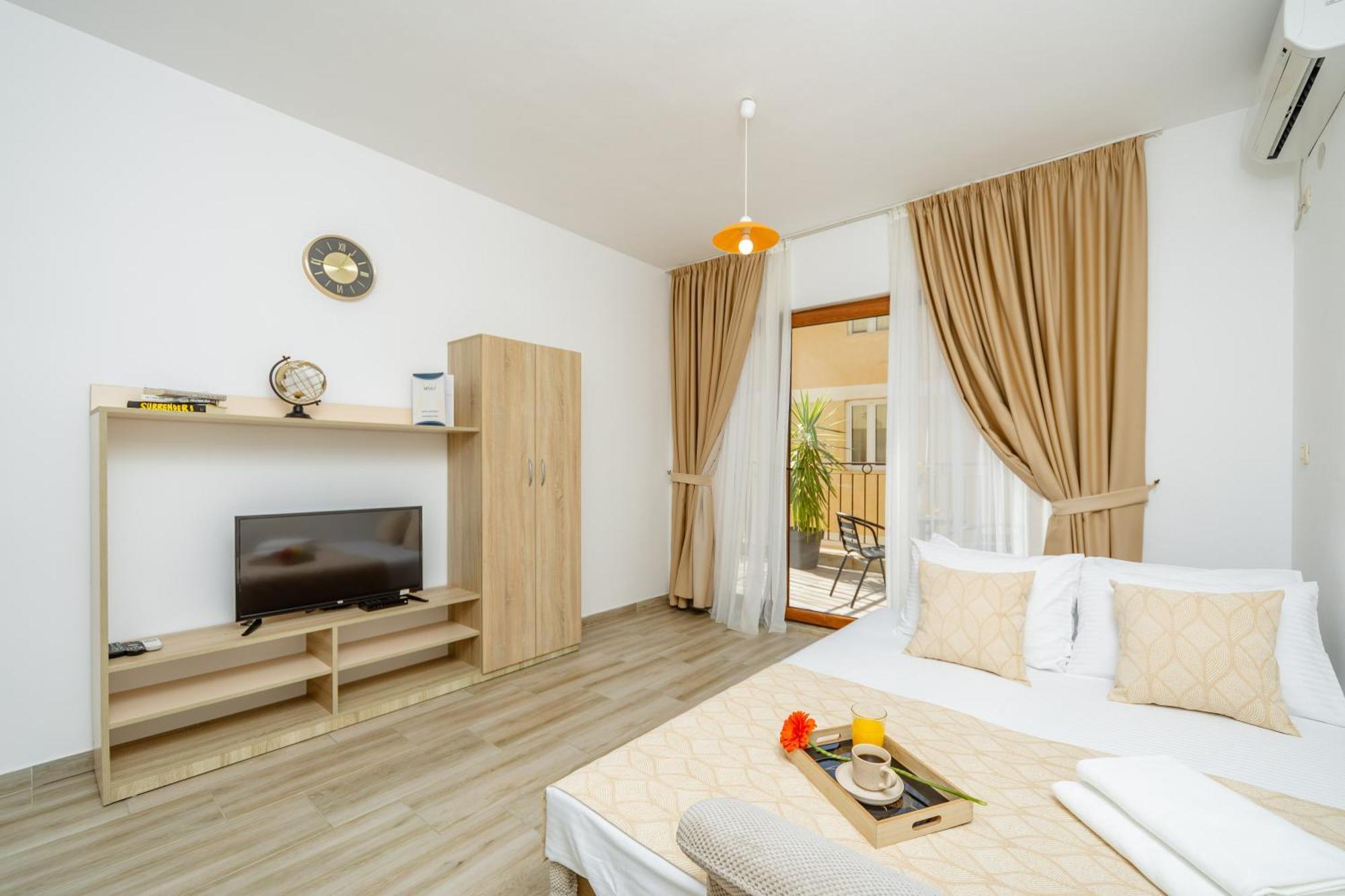 Arvala Apartments Будва Экстерьер фото