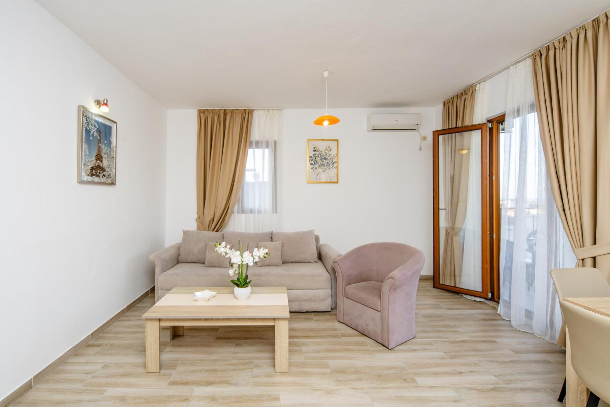 Arvala Apartments Будва Номер фото