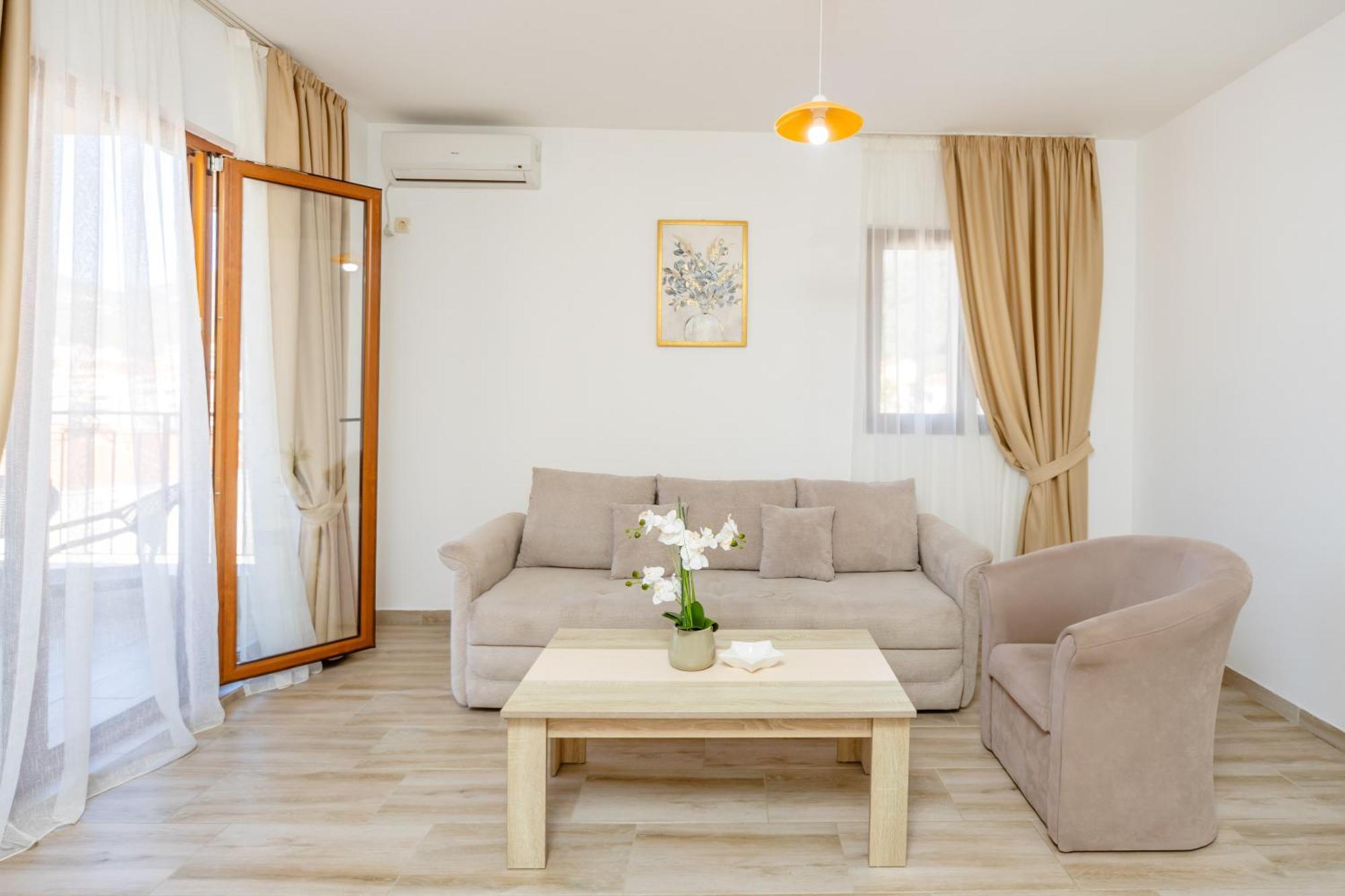 Arvala Apartments Будва Номер фото