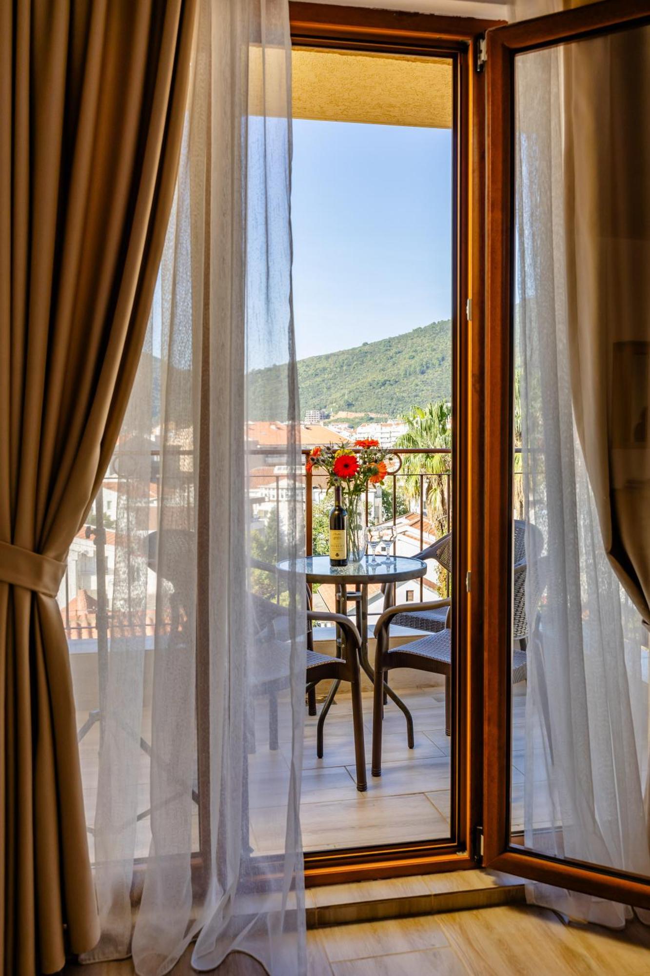 Arvala Apartments Будва Номер фото
