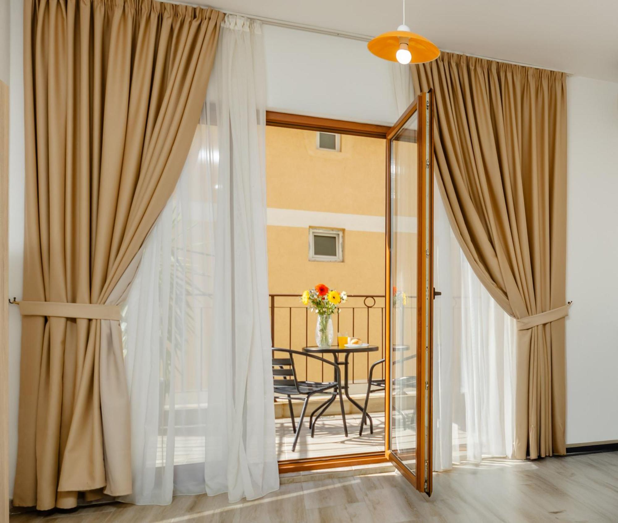 Arvala Apartments Будва Номер фото